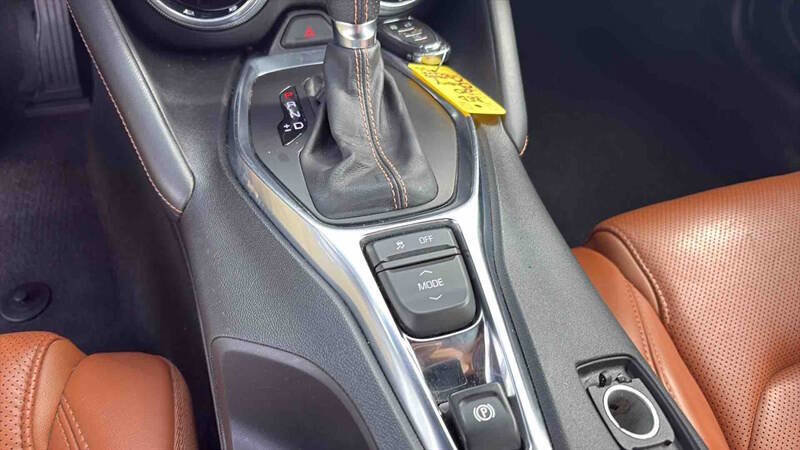 Used 2020 Chevrolet Camaro SS RWD image 27