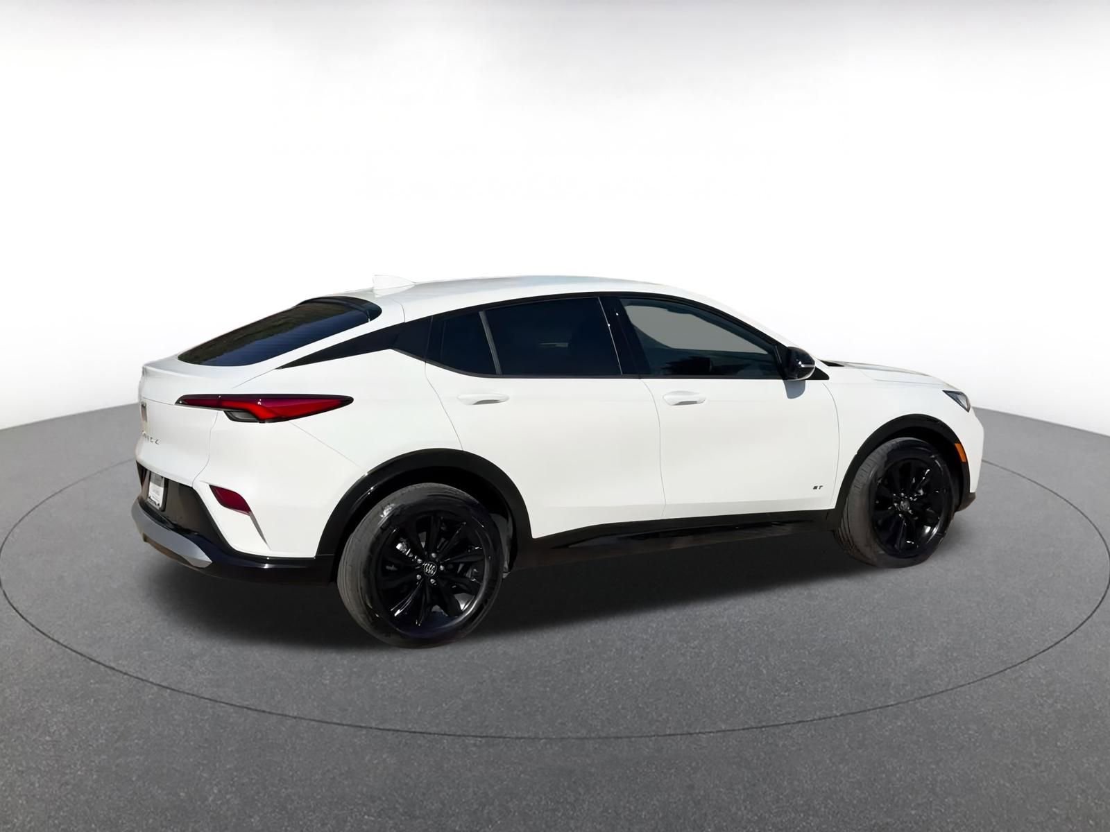 Used 2025 Buick Envista Sport Touring image 15