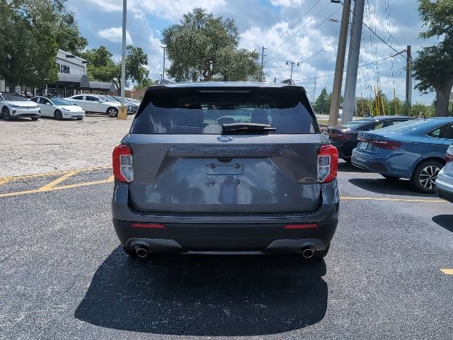 Used 2021 Ford Explorer XLT w/ Equipment Group 202A RWD image 6