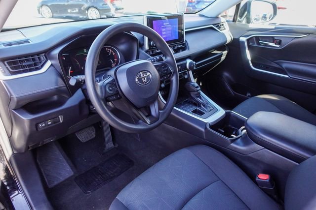 Certified 2024 Toyota RAV4 XLE image 40