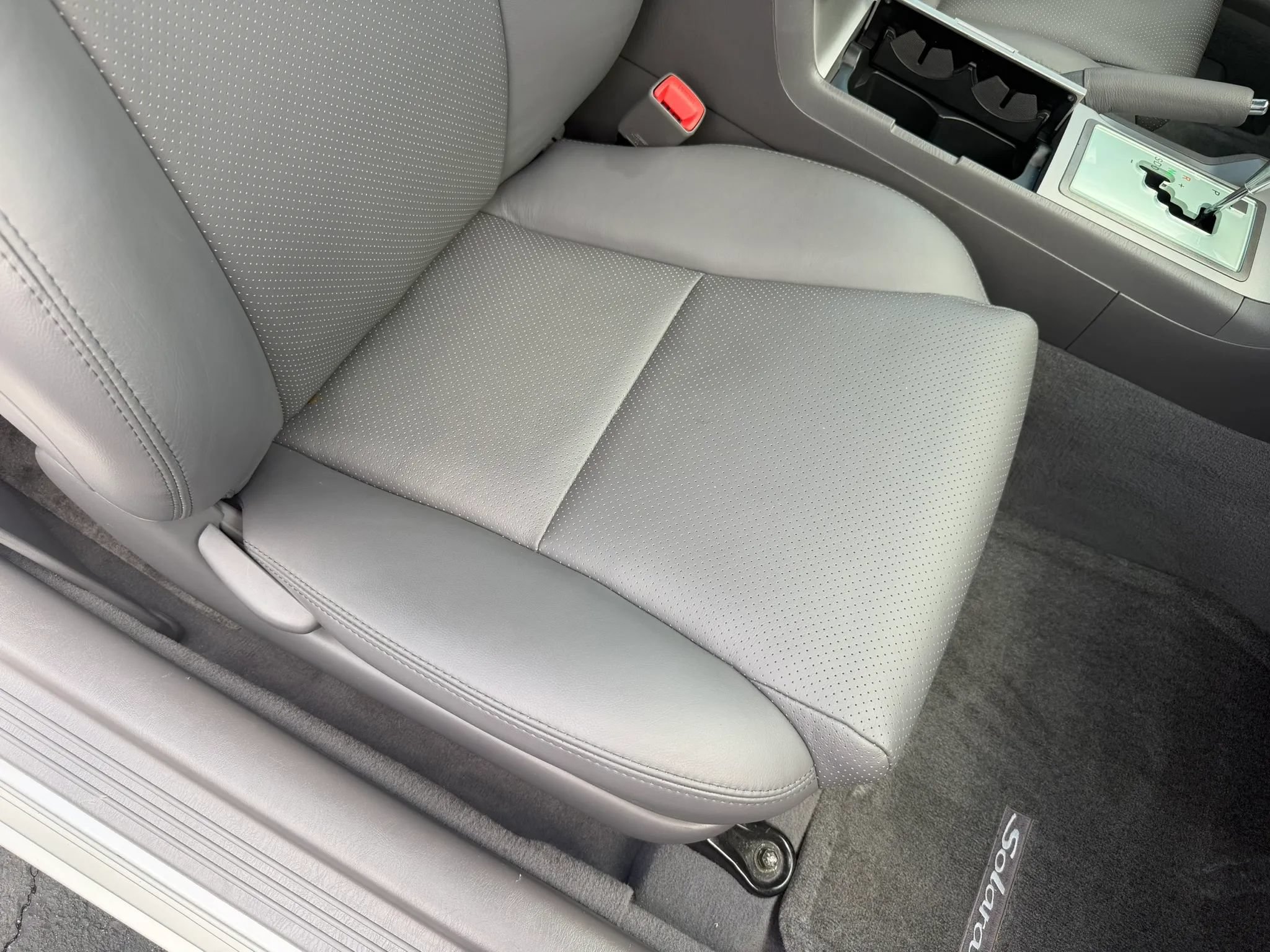 Used 2006 Toyota Solara SLE FWD image 20