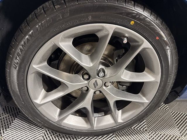 Used 2023 Dodge Challenger GT image 13