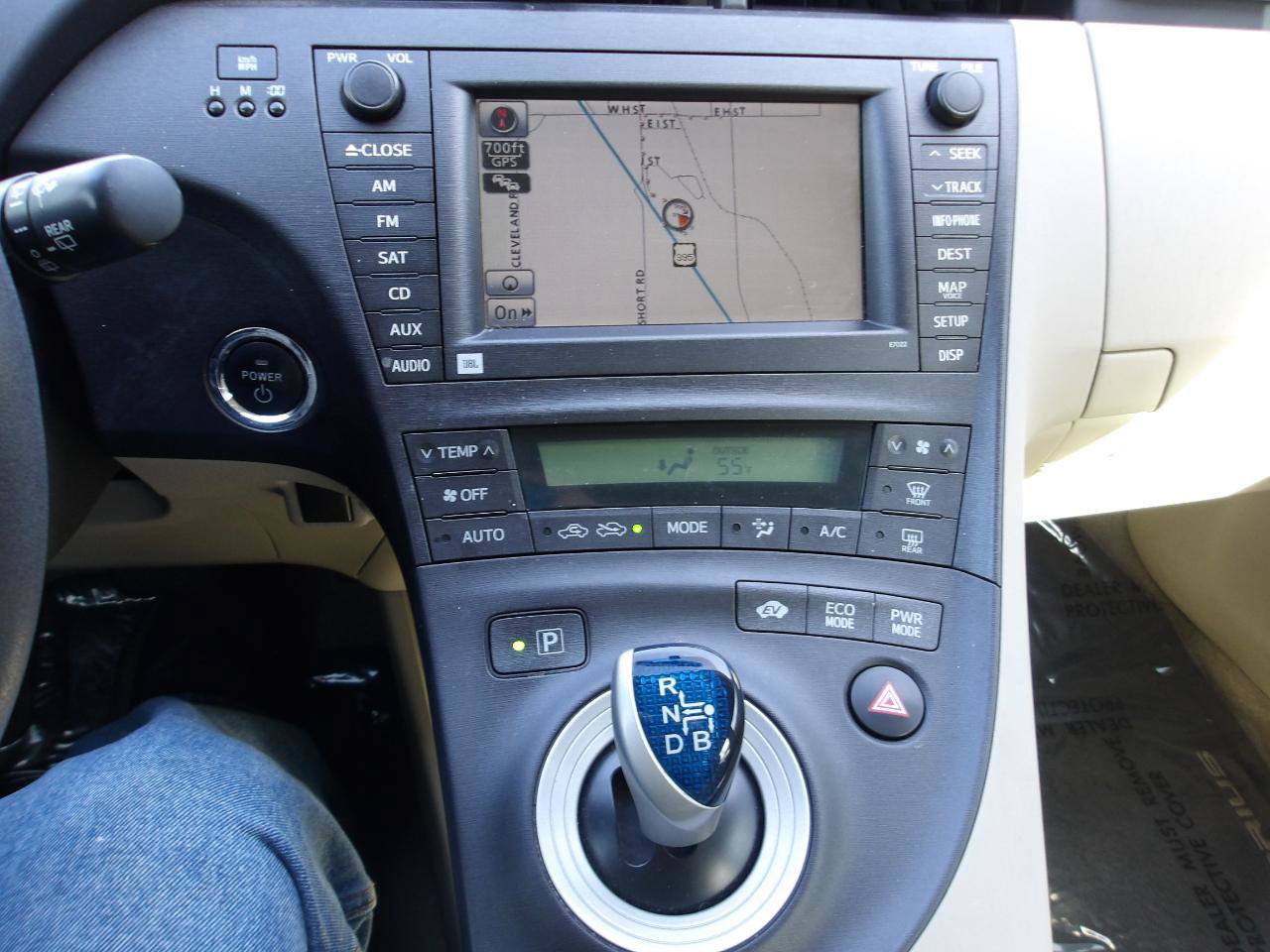 Used 2011 Toyota Prius Three w/ Navigation Pkg FWD image 18