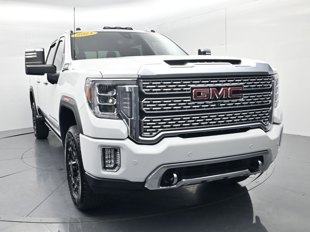 Used 2021 GMC Sierra 2500 Denali w/ Denali Ultimate Package image 2