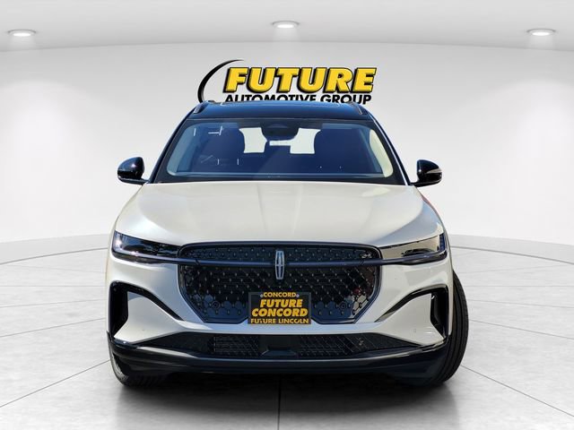 New 2026 Lincoln Nautilus Reserve image 2