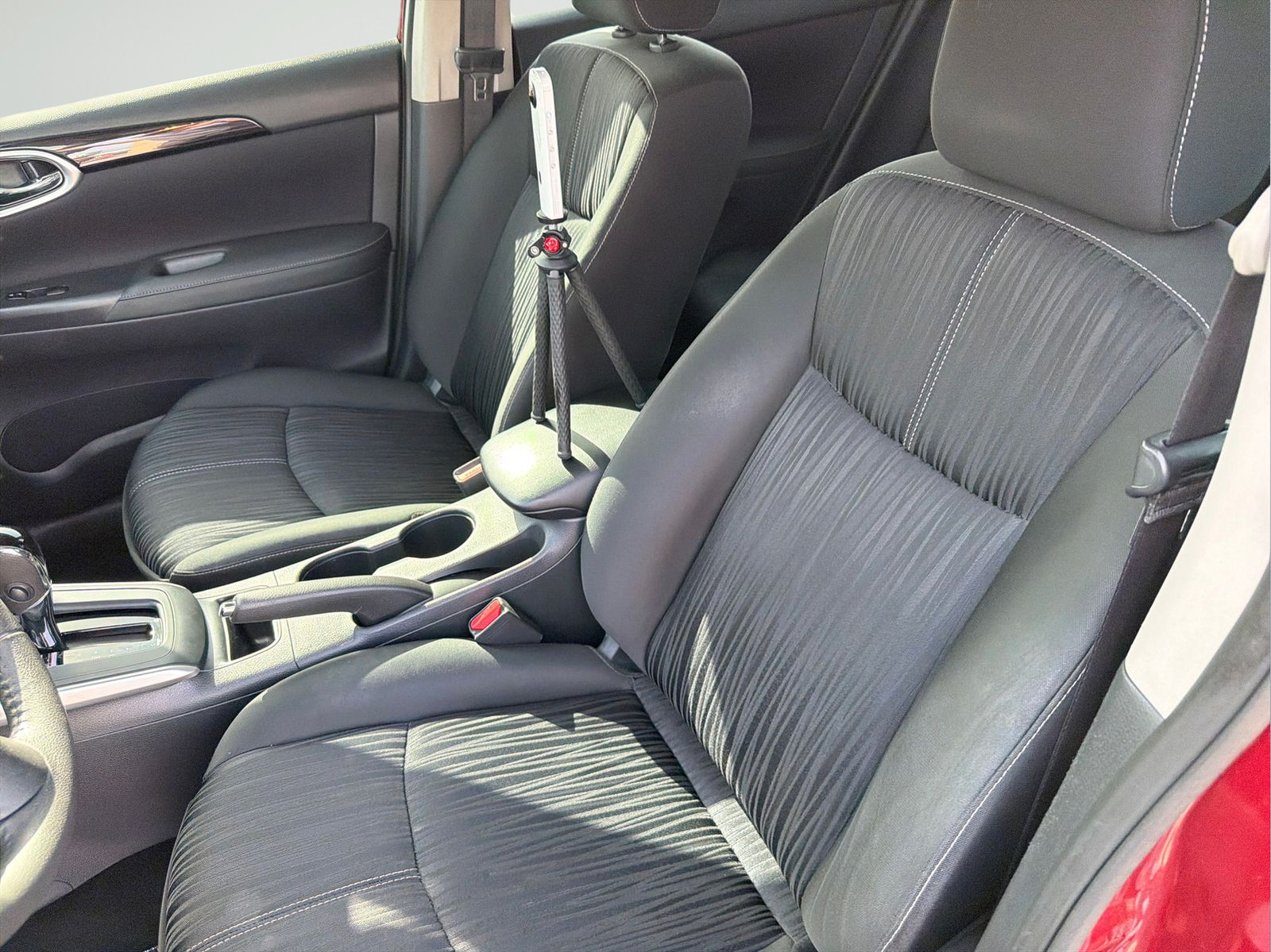 Used 2017 Nissan Sentra SV FWD image 31
