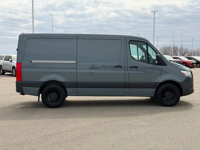 Used 2021 Mercedes-Benz Sprinter 1500 image 5