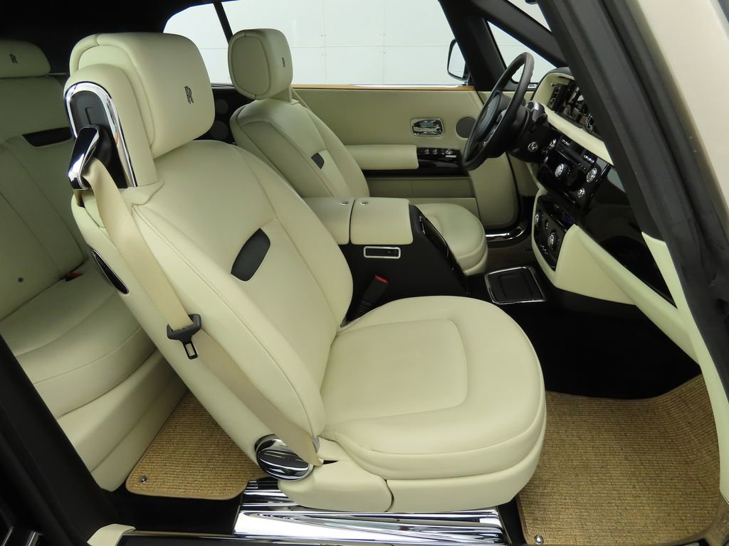 Certified 2012 Rolls-Royce Phantom Drophead Coupe image 28