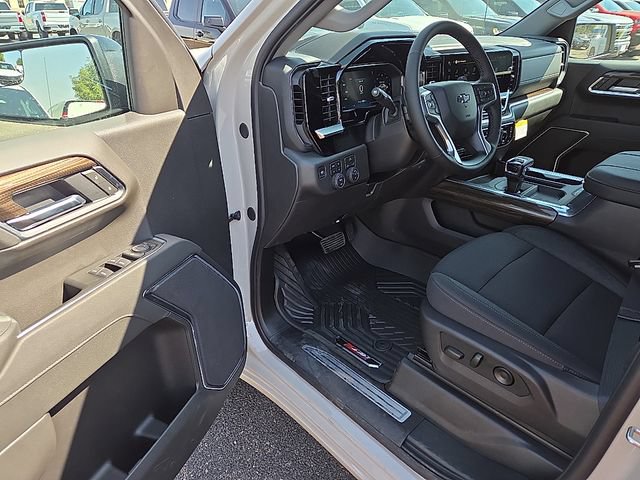 New 2026 Chevrolet Silverado 1500 RST w/ Z71 Off-Road Package AWD/4WD image 10