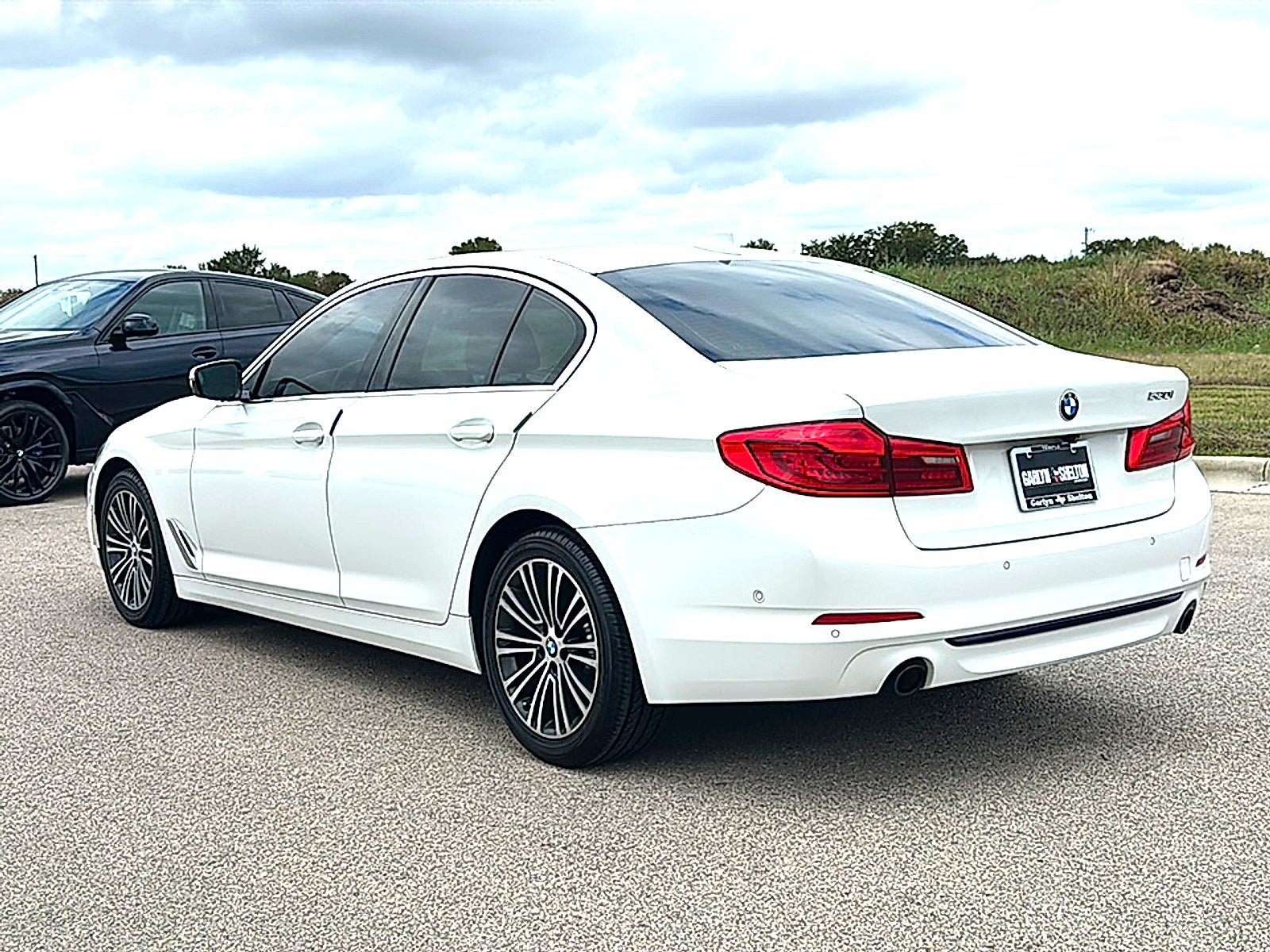 Used 2019 BMW 530i w/ Convenience Package RWD image 6