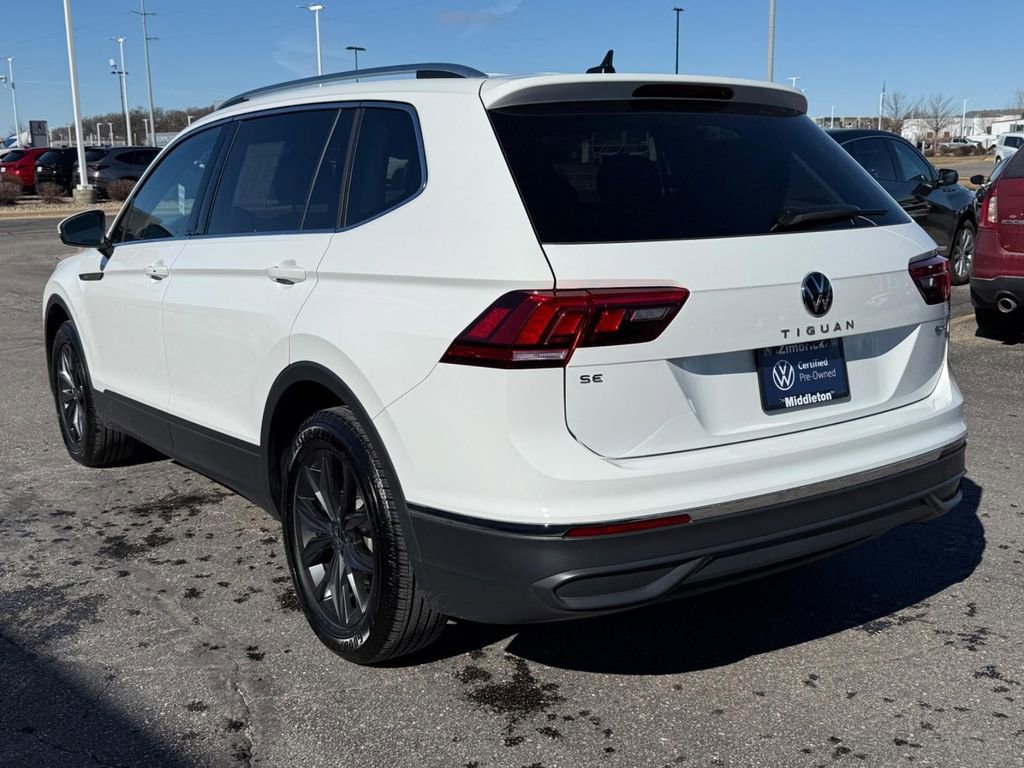 Certified 2024 Volkswagen Tiguan SE image 6