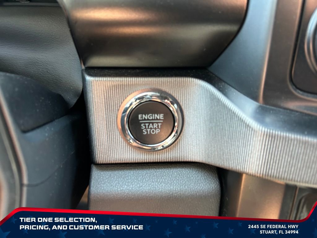 Used 2023 Ford F250 Platinum AWD/4WD image 30