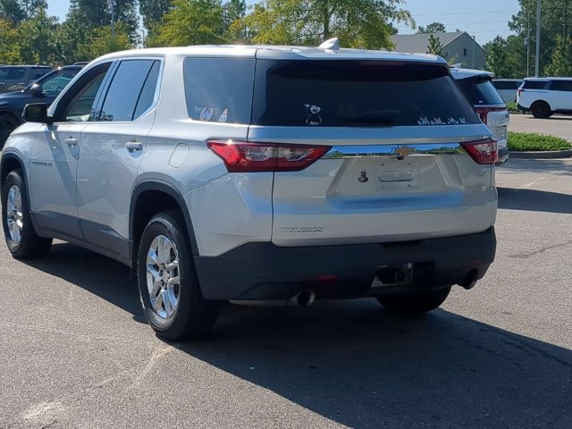 Used 2021 Chevrolet Traverse LS FWD image 5