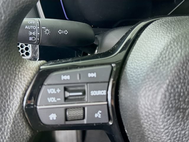 Certified 2023 Honda Civic LX image 9
