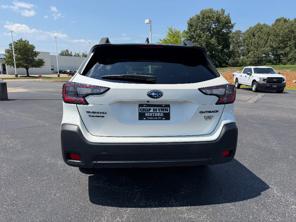 Used 2025 Subaru Outback Onyx Edition AWD/4WD image 6