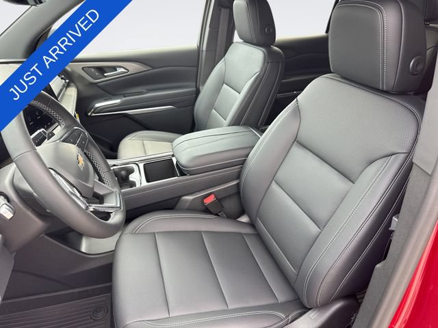 New 2026 Chevrolet Traverse LT w/ Driver Confidence Package FWD image 11