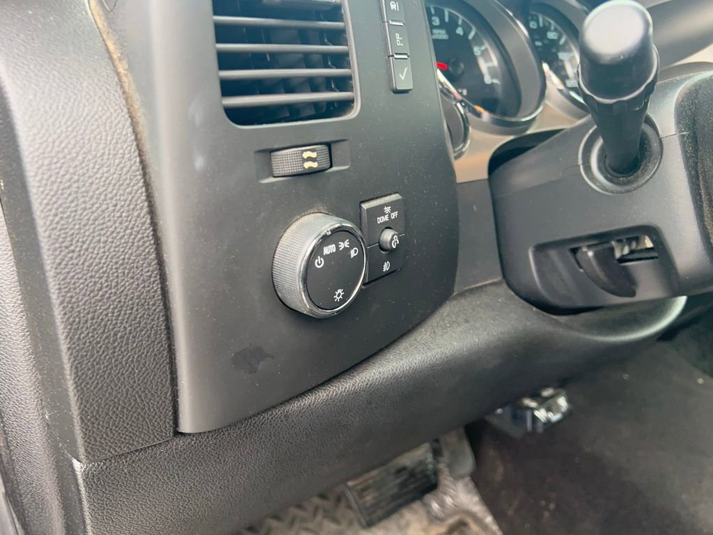 Used 2011 Chevrolet Silverado 1500 LT w/ All-Star Edition image 12