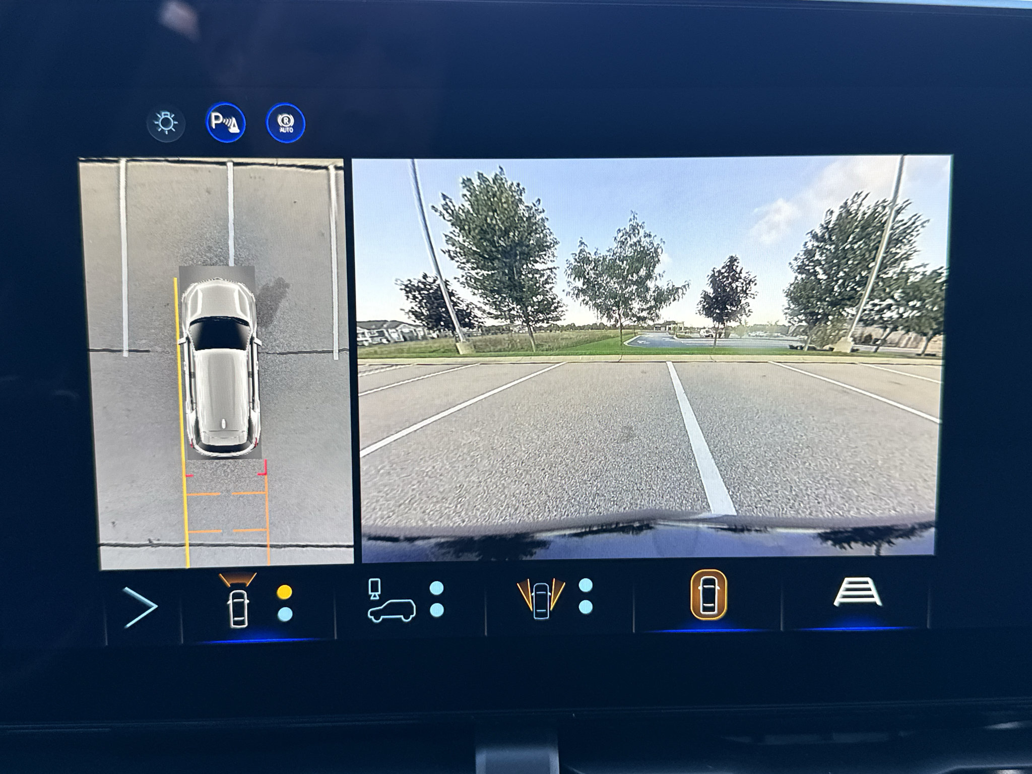 New 2027 Chevrolet Equinox RS AWD/4WD image 28