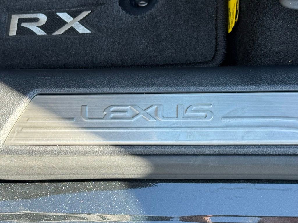 Used 2025 Lexus RX 350 Premium image 17