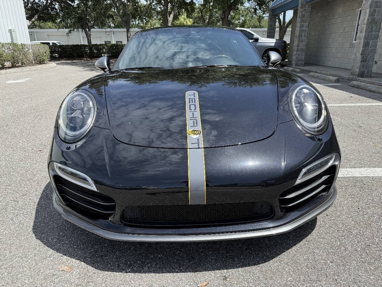 Used 2015 Porsche 911 Turbo S w/ High-end Infotainment Package AWD/4WD image 15