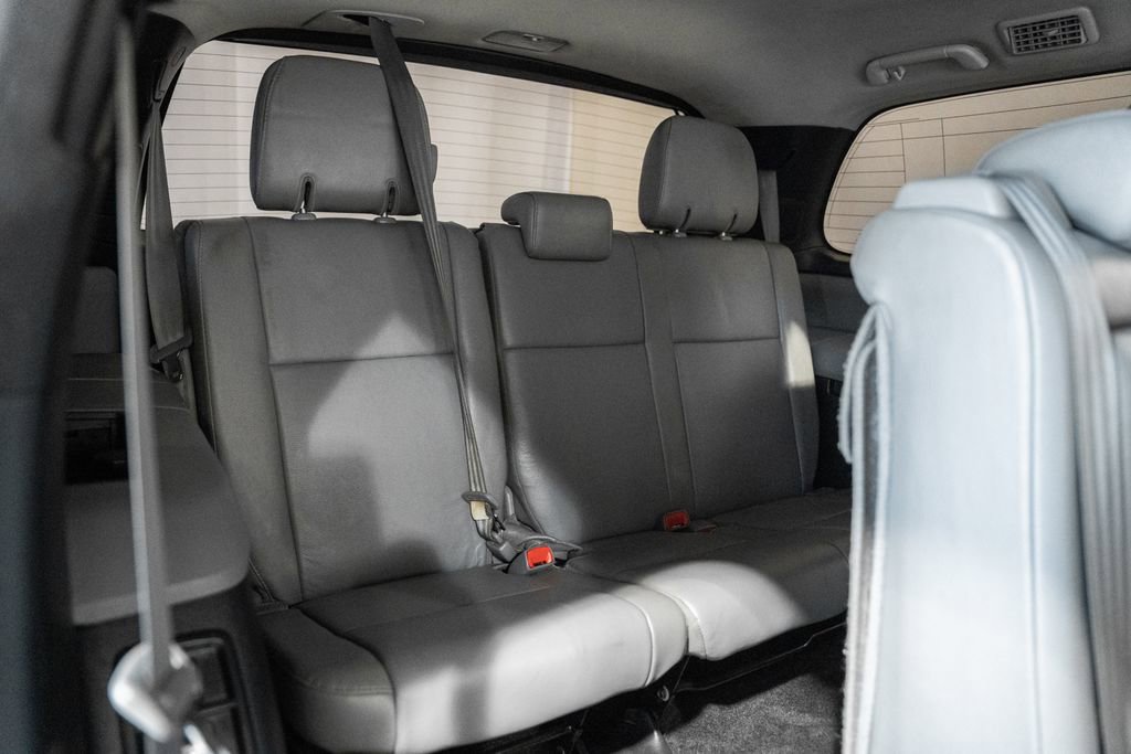 Used 2017 Toyota Sequoia SR5 w/ Premium Package AWD/4WD image 37