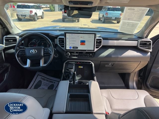 Used 2022 Toyota Tundra Limited w/ Power Package RWD image 37
