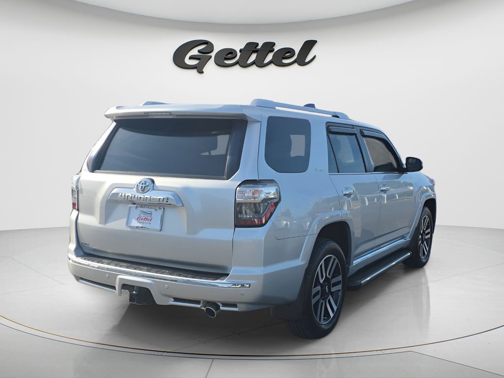 Used 2016 Toyota 4Runner Limited AWD/4WD image 7