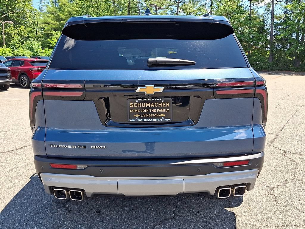 Certified 2025 Chevrolet Traverse LT AWD/4WD image 5