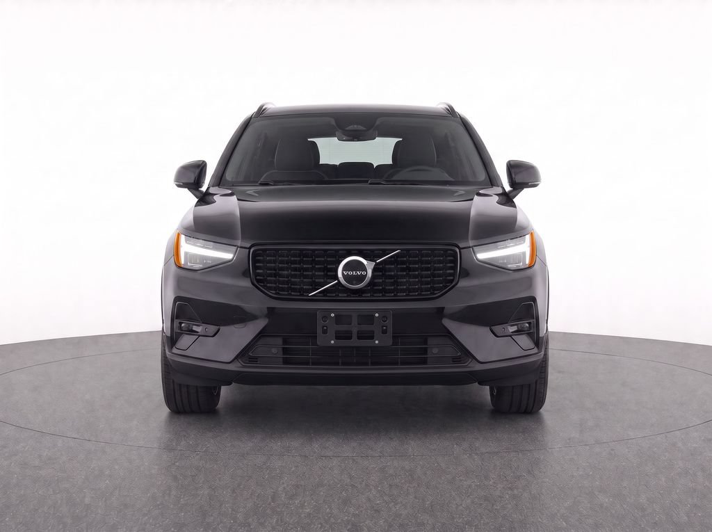 New 2026 Volvo XC40 B5 Plus w/ Climate Package AWD/4WD image 5