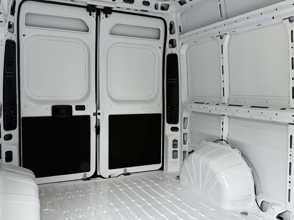 New 2026 RAM ProMaster 2500 w/ Advanced Safety Group FWD image 28