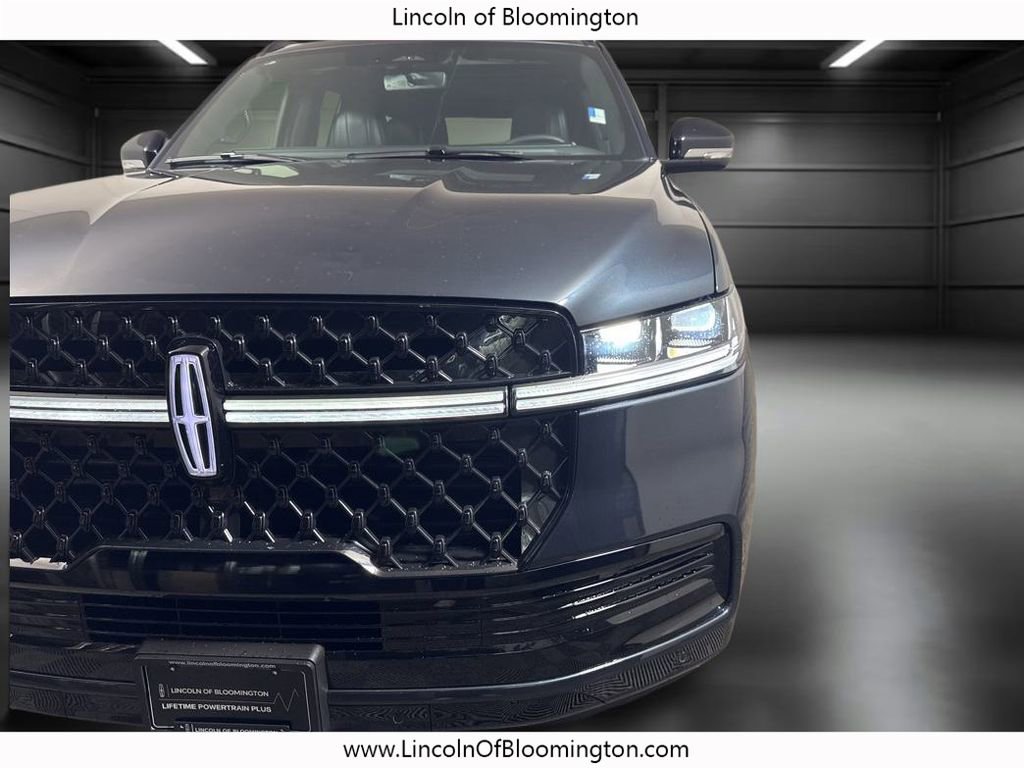 New 2025 Lincoln Navigator L Reserve w/ Jet Appearance Package image 15