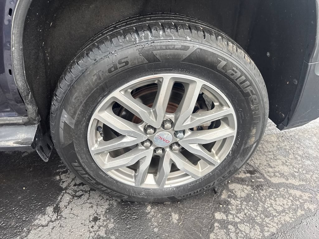 Used 2018 GMC Acadia SLE FWD image 35