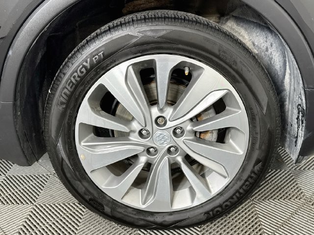 Used 2020 Buick Encore Preferred FWD image 29
