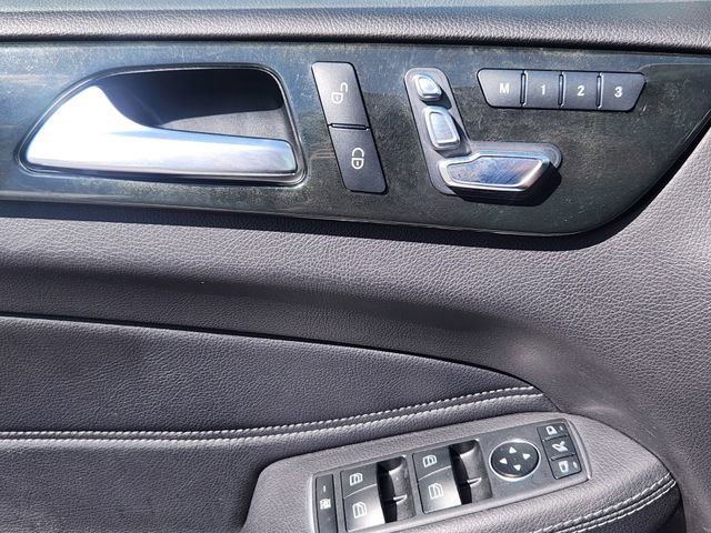 Certified 2019 Mercedes-Benz GLE 400 4MATIC image 11