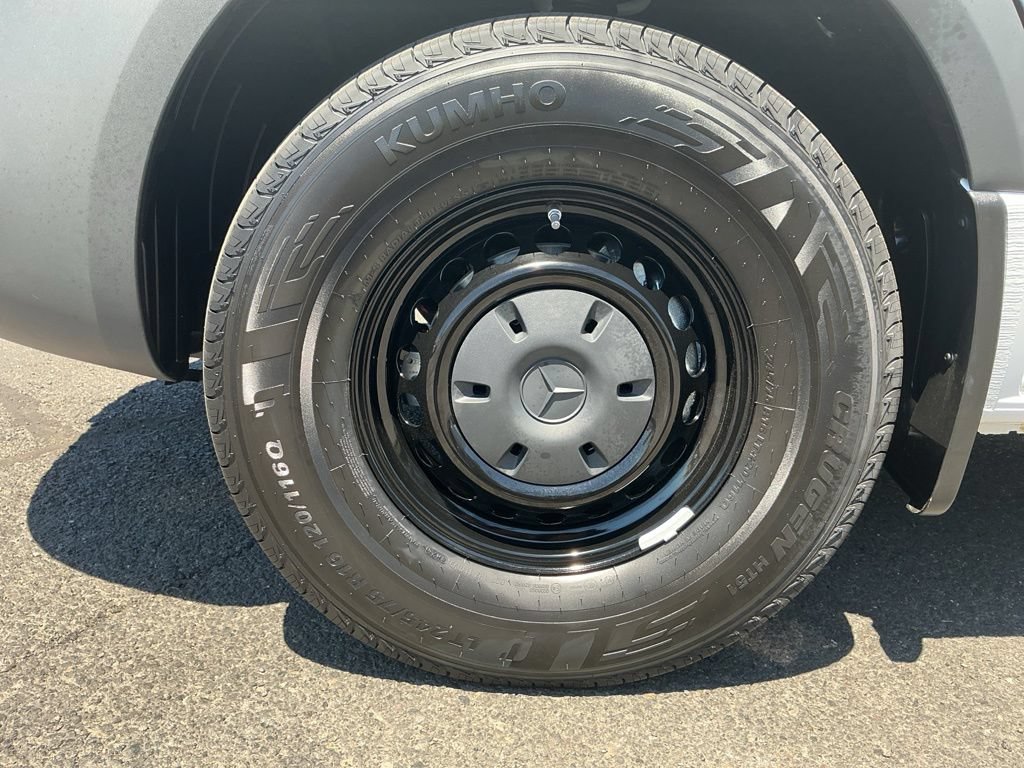 New 2026 Mercedes-Benz Sprinter 2500 image 2