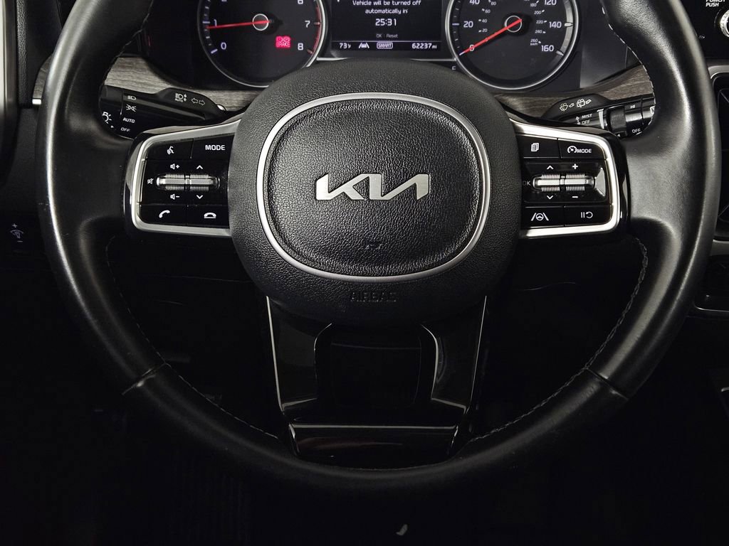 Used 2022 Kia Sorento S w/ Panoramic Sunroof Package image 18