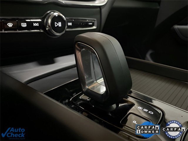 Used 2025 Volvo XC60 B5 Core image 46