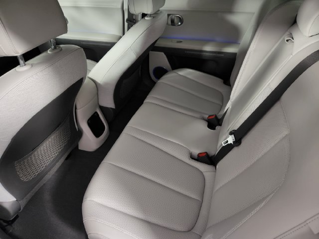 Certified 2024 Hyundai Ioniq 5 Limited AWD/4WD image 16