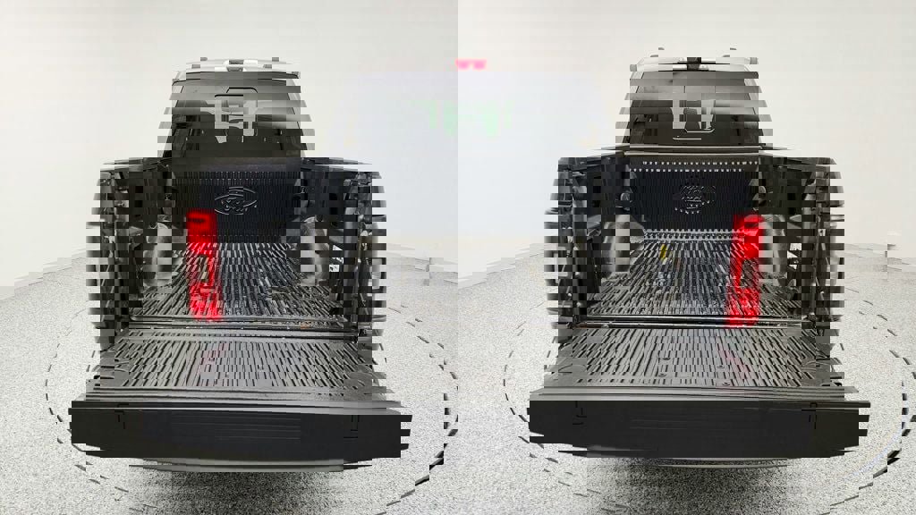 Used 2022 Ford F150 XLT w/ Equipment Group 302A High image 21