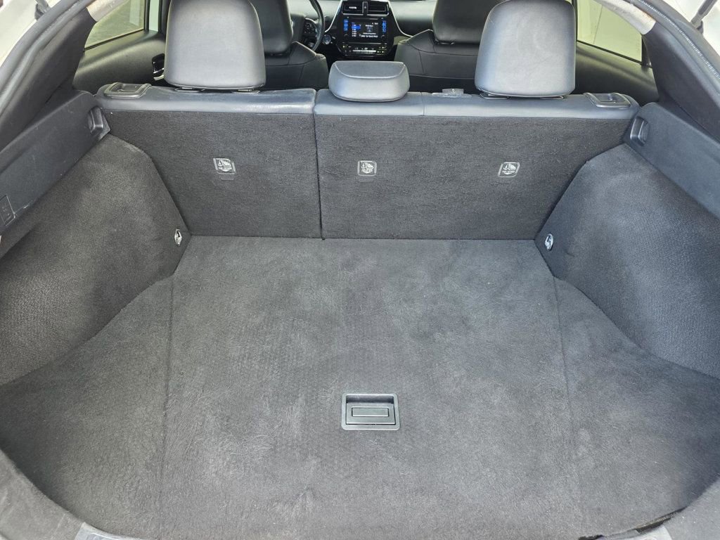 Used 2019 Toyota Prius XLE w/ Advanced Technology Package image 11