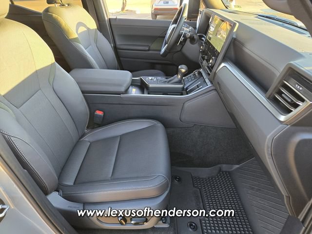 Certified 2026 Lexus GX 550 AWD/4WD image 17