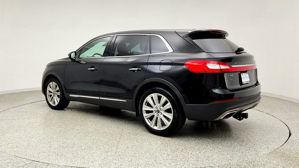 Used 2016 Lincoln MKX Reserve w/ Climate Package AWD/4WD image 7