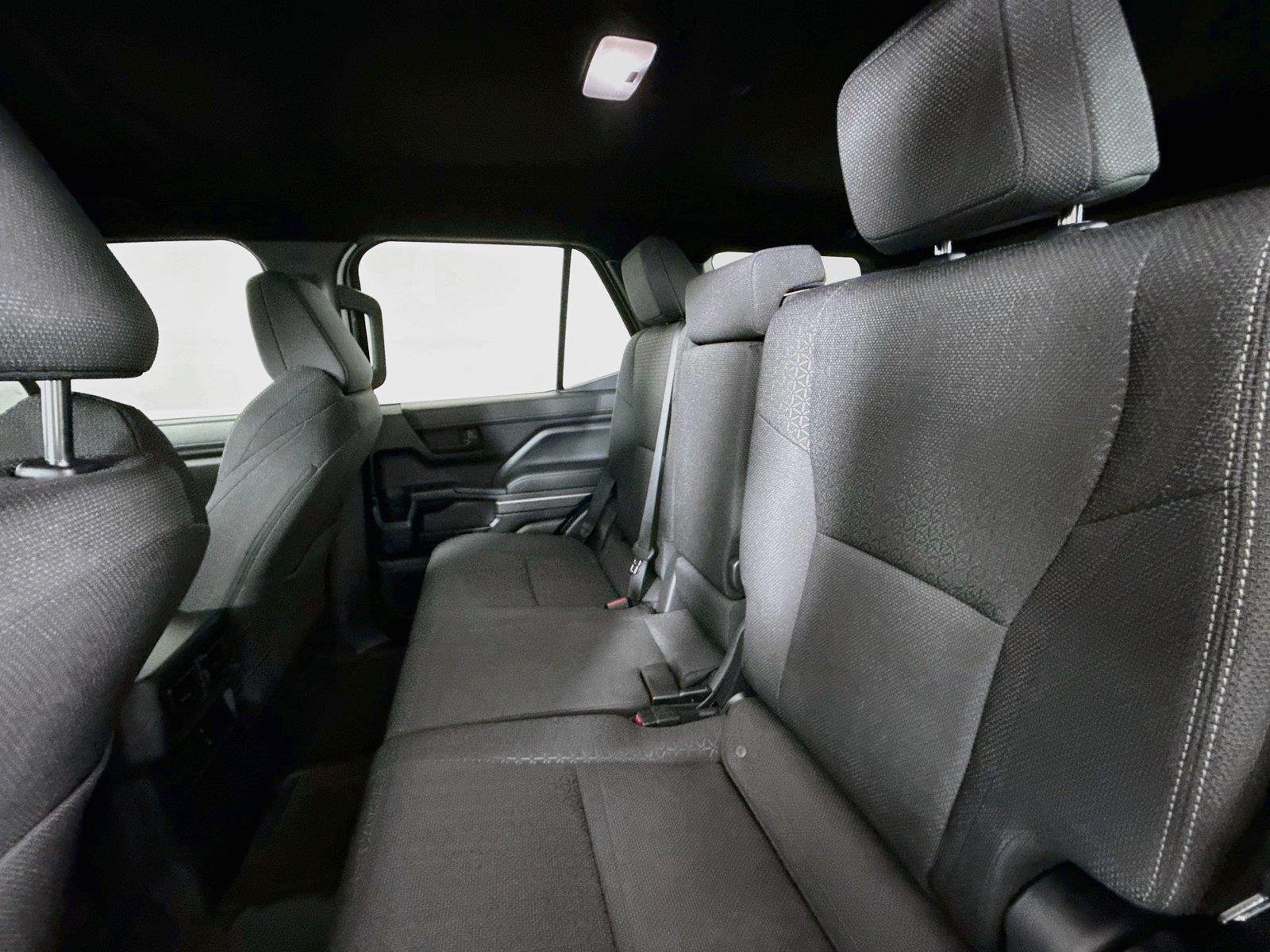 New 2026 Toyota 4Runner SR5 AWD/4WD image 28