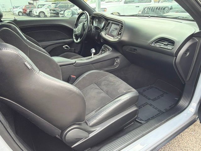 Used 2021 Dodge Challenger R/T Scat Pack w/ Shaker Package RWD image 9