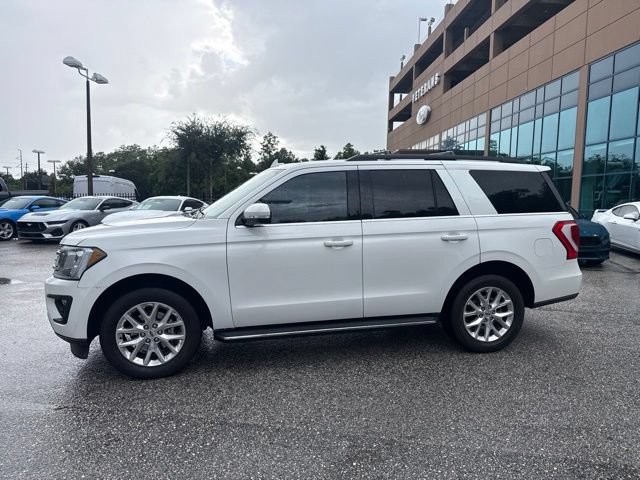 Used 2021 Ford Expedition XLT RWD image 2