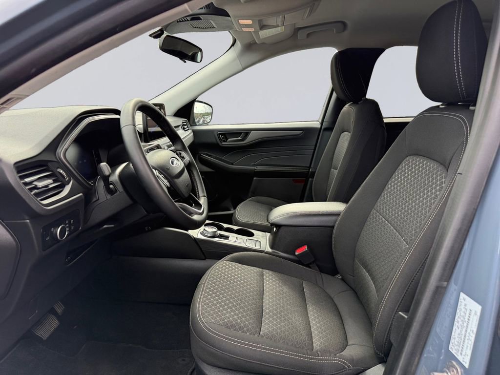 Used 2024 Ford Escape Active image 10