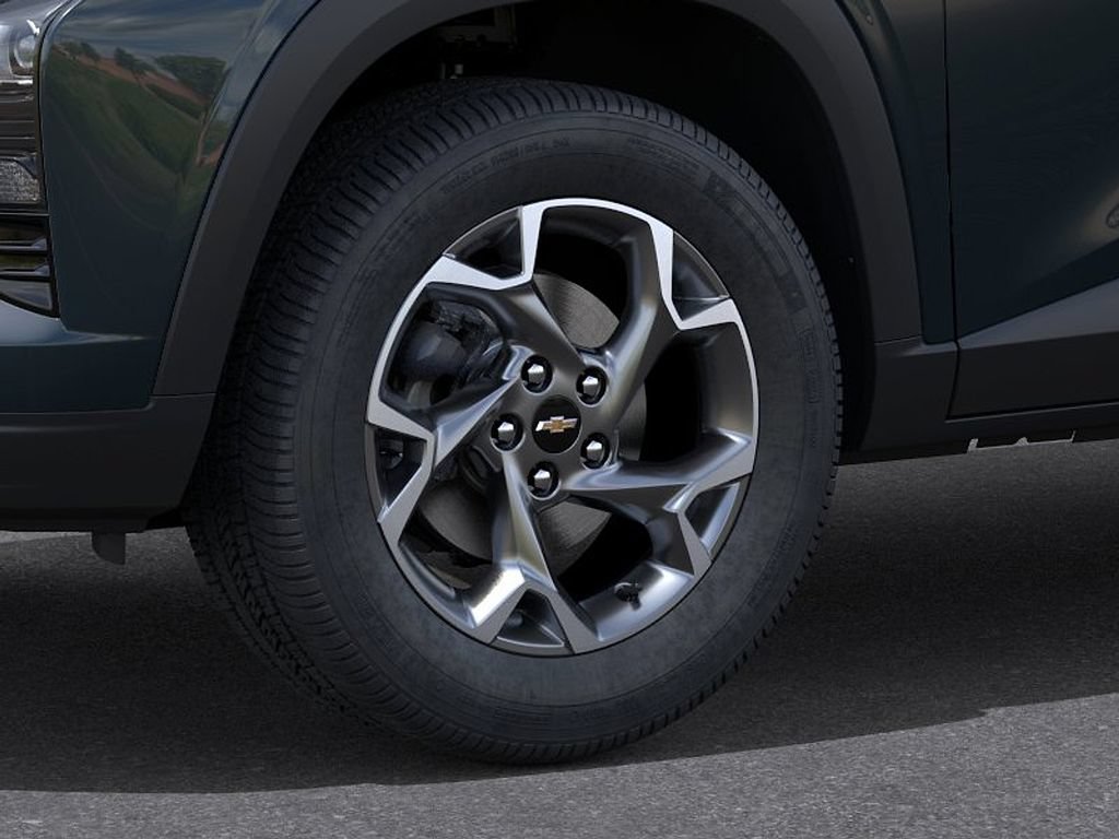 New 2026 Chevrolet Trax LT w/ Driver Confidence Package FWD image 9