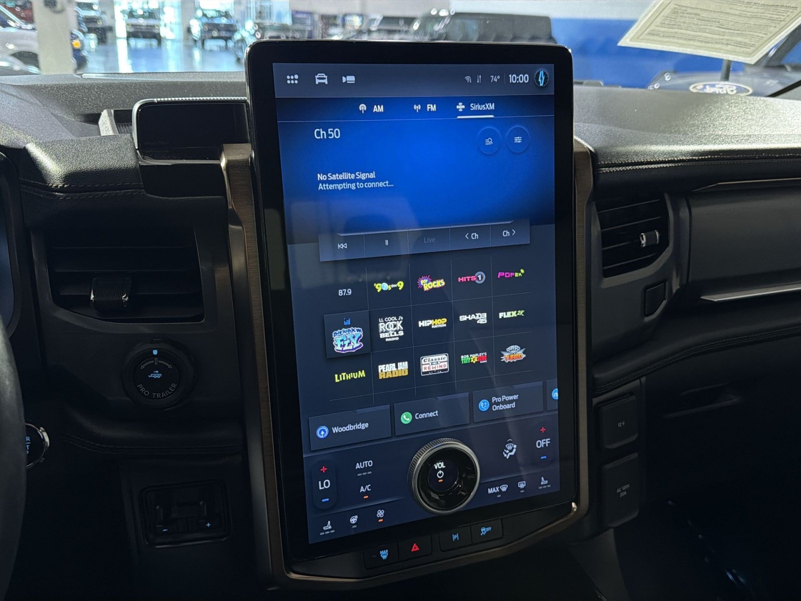 Used 2022 Ford F150 Lightning Lariat w/ Tow Technology Package AWD/4WD image 32