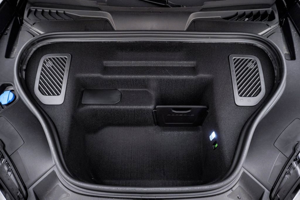 New 2026 Porsche Macan 4 Electric AWD/4WD image 29