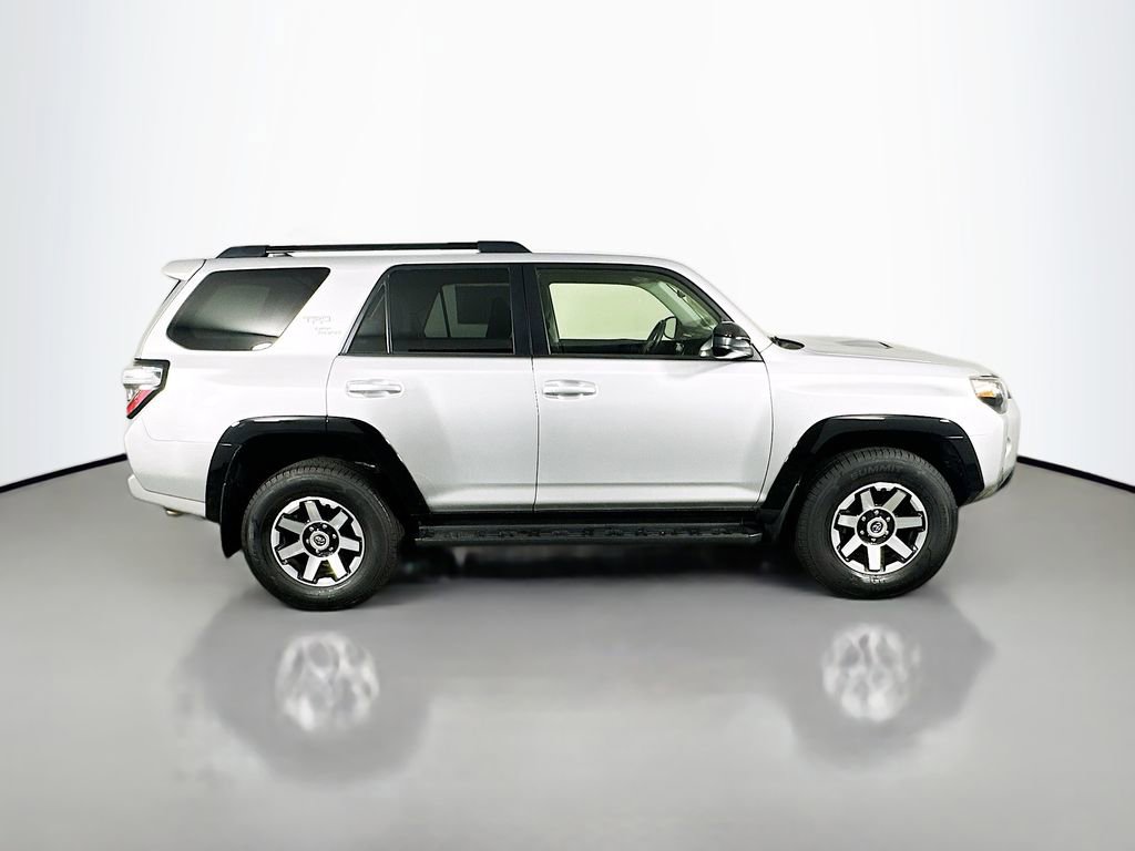 Used 2022 Toyota 4Runner TRD Off-Road AWD/4WD image 8